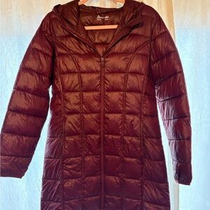 Avenue Women's Rich Burgundy Puffer Coat